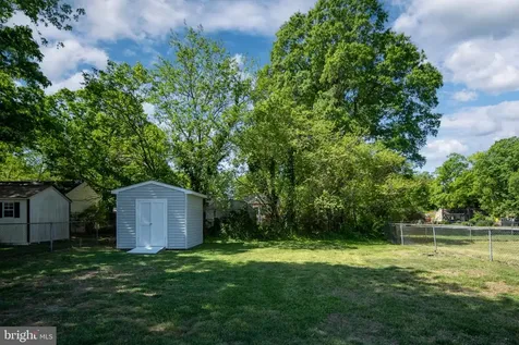 120 Mclaws Street E Fredericksburg VA 22408