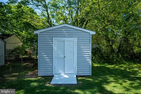 120 Mclaws Street E Fredericksburg VA 22408