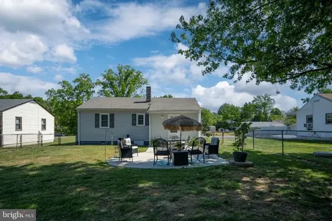 120 Mclaws Street E Fredericksburg VA 22408
