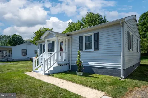 120 Mclaws Street E Fredericksburg VA 22408