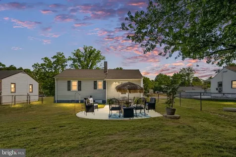 120 Mclaws Street E Fredericksburg VA 22408