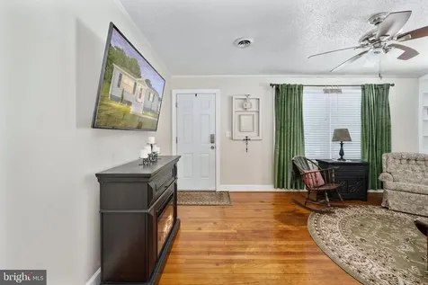 120 Mclaws Street E Fredericksburg VA 22408