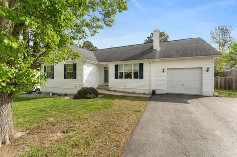 8811 Kent Court Fredericksburg VA 22408