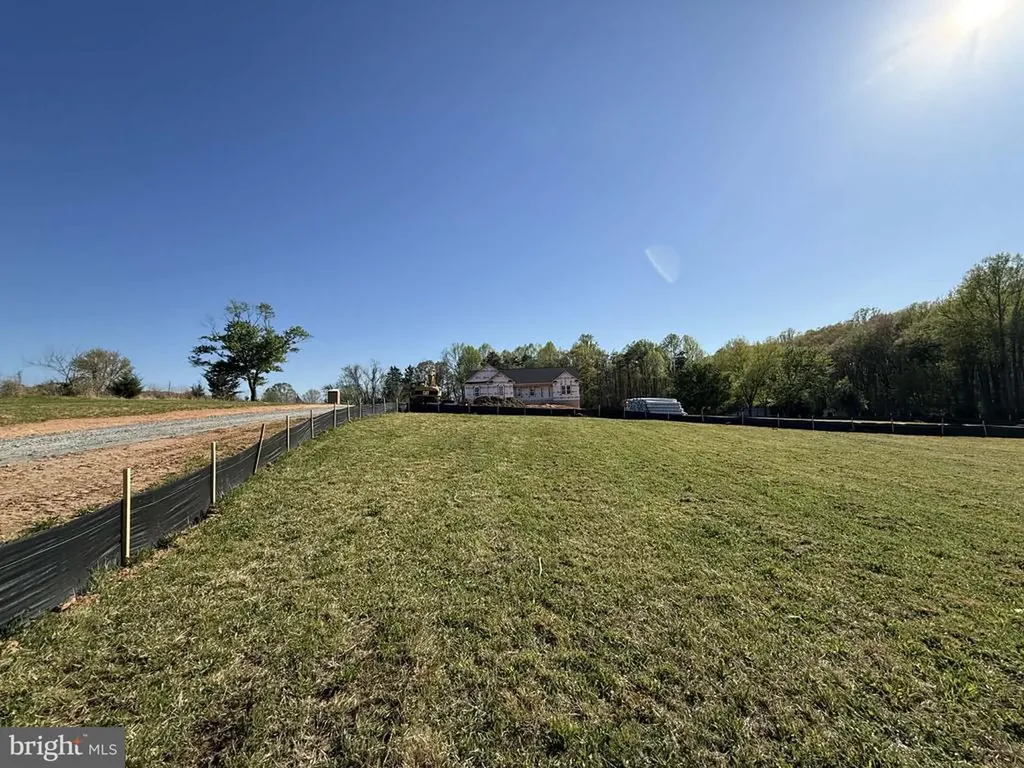 5430 Lewiston Road Bumpass VA 23024