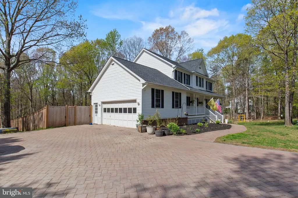 7920 Woods Drive S Fredericksburg VA 22408