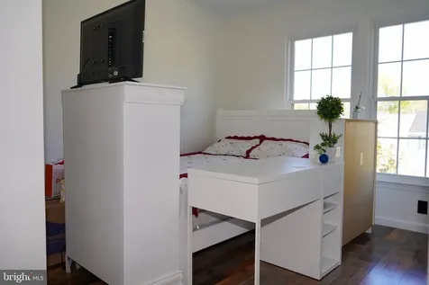 4004 Fountain Bridge Court Fredericksburg VA 22408