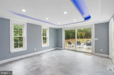 19 Twin Springs Drive Fredericksburg VA 22407