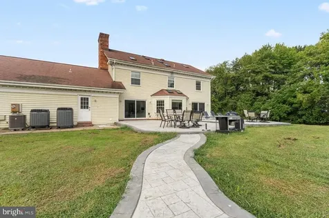 19 Twin Springs Drive Fredericksburg VA 22407