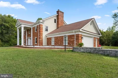 19 Twin Springs Drive Fredericksburg VA 22407