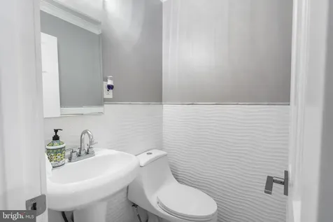 19 Twin Springs Drive Fredericksburg VA 22407