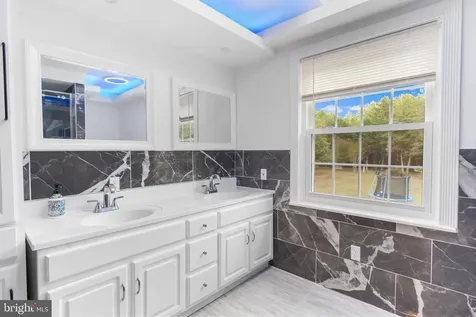 19 Twin Springs Drive Fredericksburg VA 22407