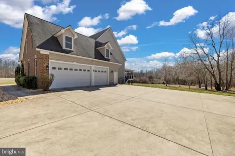 7610 Downstream Court Fredericksburg VA 22408