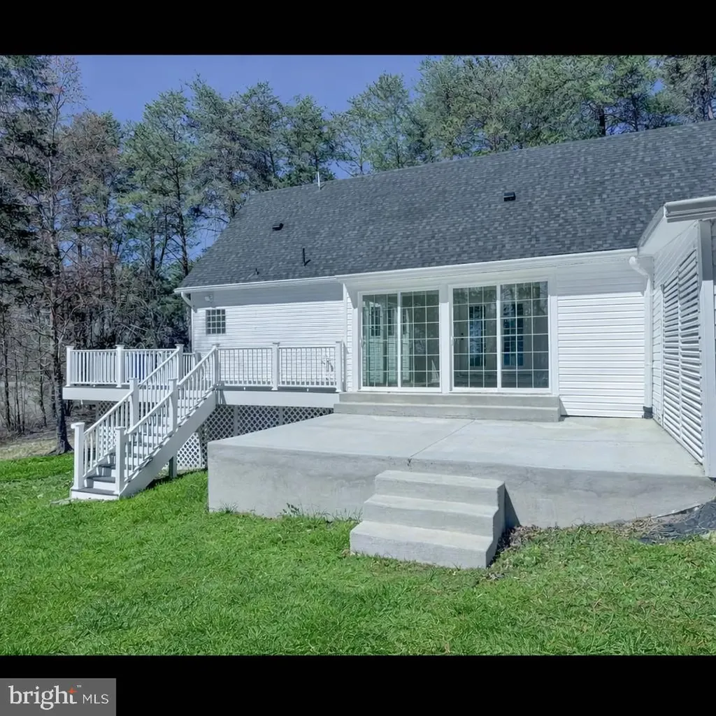3631 Breaknock Road Bumpass VA 23024