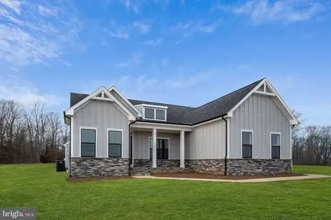 9435 Signature Way Fredericksburg VA 22407