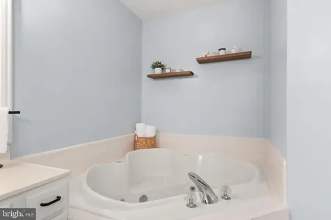 12005 Arbor Glen Drive Fredericksburg VA 22407