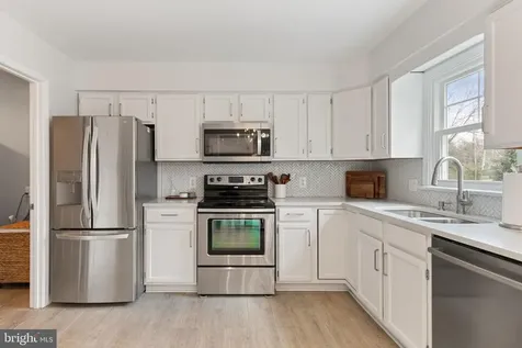 12005 Arbor Glen Drive Fredericksburg VA 22407