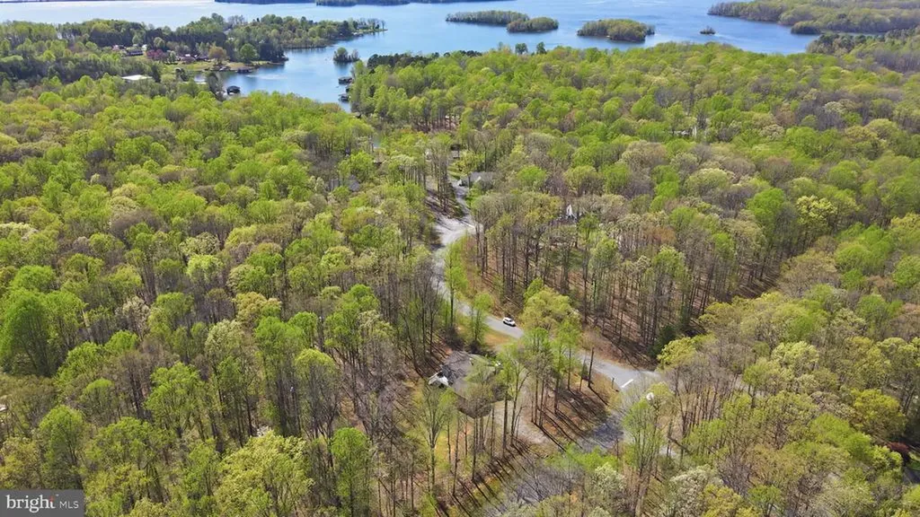 3917 Hatteras Court Bumpass VA 23024
