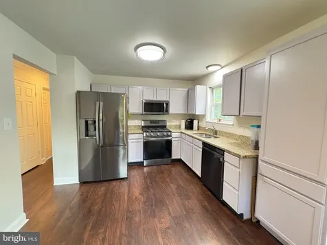 11803 Nicholas Drive Fredericksburg VA 22407