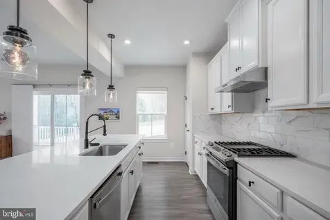 9104 Maple Run Drive Fredericksburg VA 22407