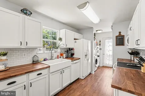 5718 Lucas Street Fredericksburg VA 22407