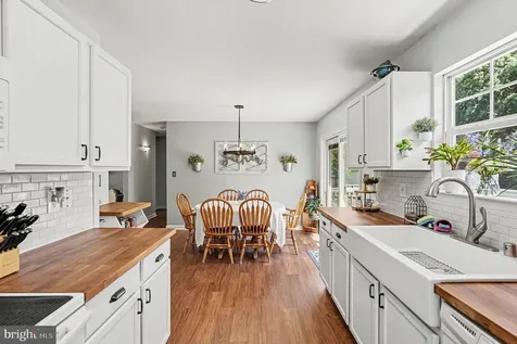 5718 Lucas Street Fredericksburg VA 22407