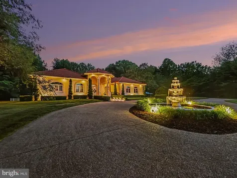11227 Club Drive N Fredericksburg VA 22408