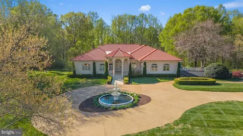11227 Club Drive N Fredericksburg VA 22408