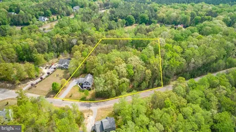 2518 Regency Drive Fredericksburg VA 22408