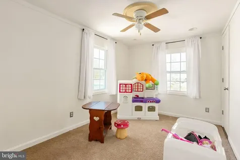 8029 Flippo Drive Fredericksburg VA 22408