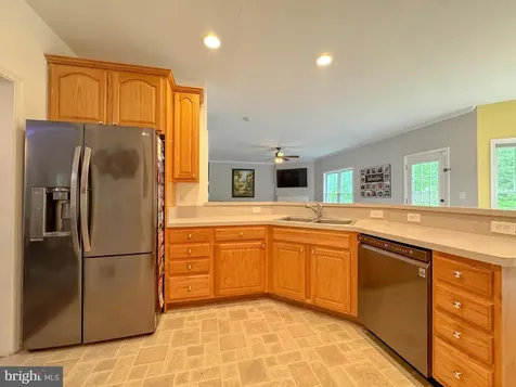 8001 Church Pond Road Fredericksburg VA 22408