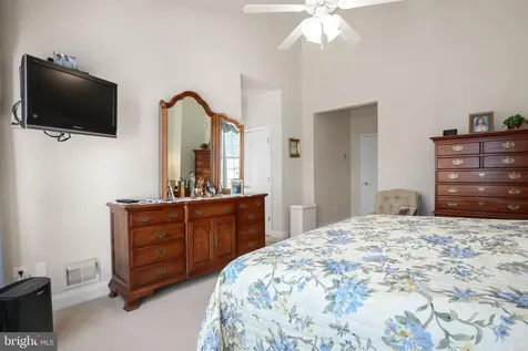 5705 Kesslers Crossing W Fredericksburg VA 22407
