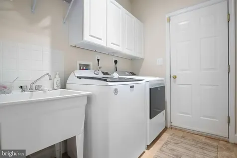 5705 Kesslers Crossing W Fredericksburg VA 22407