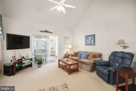 5705 Kesslers Crossing W Fredericksburg VA 22407