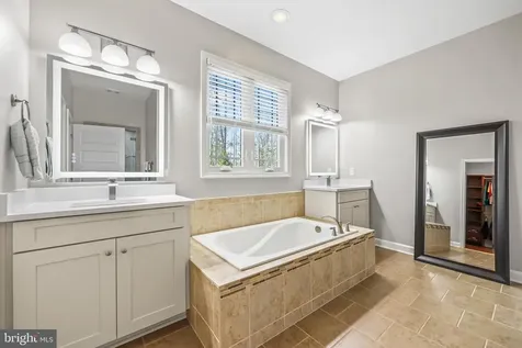 7022 Barclay Drive Fredericksburg VA 22407