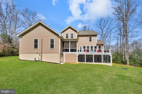 7022 Barclay Drive Fredericksburg VA 22407