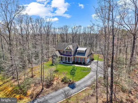 7022 Barclay Drive Fredericksburg VA 22407