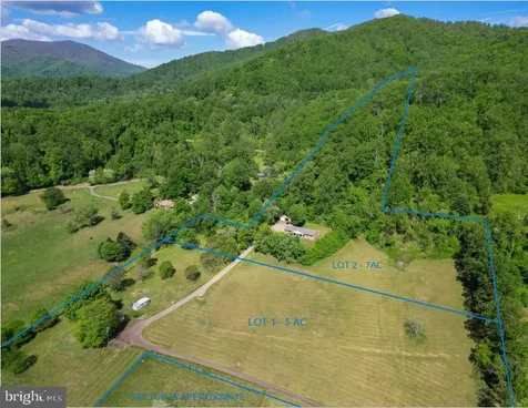 40 Antique Lane Sperryville VA 22740