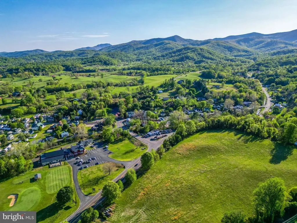 Portion Of Tax Id 38-71 Sperryville VA 22740
