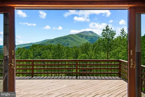 32 New Moon Lane Sperryville VA 22740