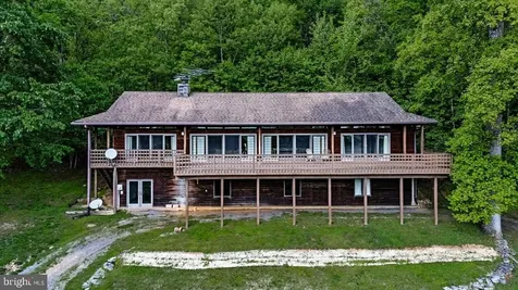 32 New Moon Lane Sperryville VA 22740