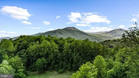 32 New Moon Lane Sperryville VA 22740