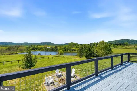 23 White Horse Hill Lane Amissville VA 20106