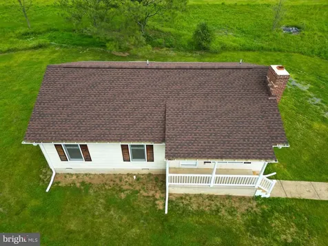 49 Water Street Sperryville VA 22740