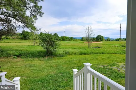 49 Water Street Sperryville VA 22740