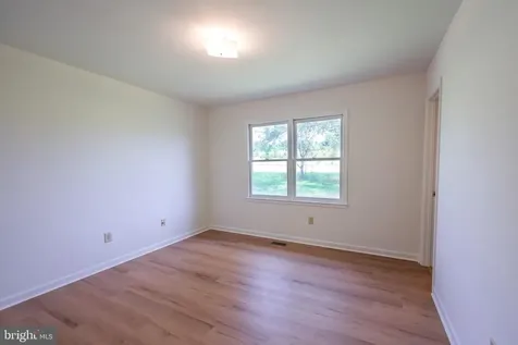 49 Water Street Sperryville VA 22740
