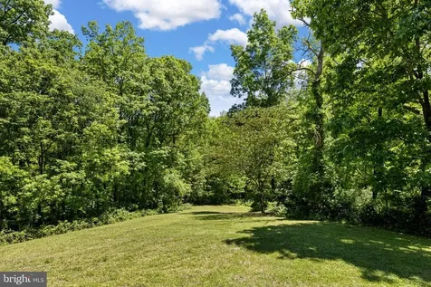 105 Swindler Hollow Road Sperryville VA 22740