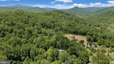 105 Swindler Hollow Road Sperryville VA 22740