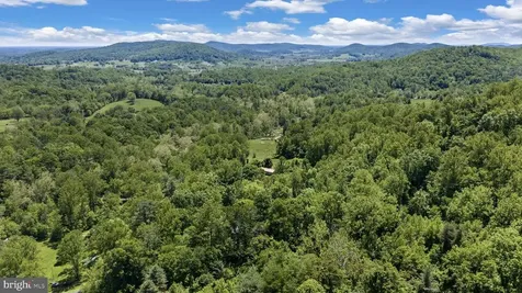 105 Swindler Hollow Road Sperryville VA 22740