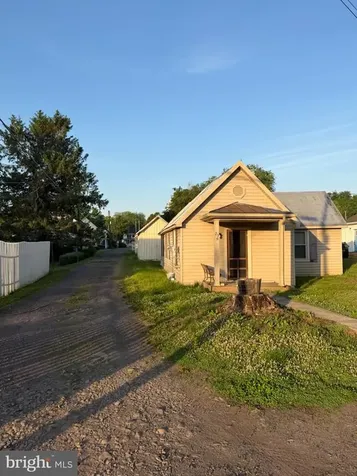 22 Water Street Sperryville VA 22740
