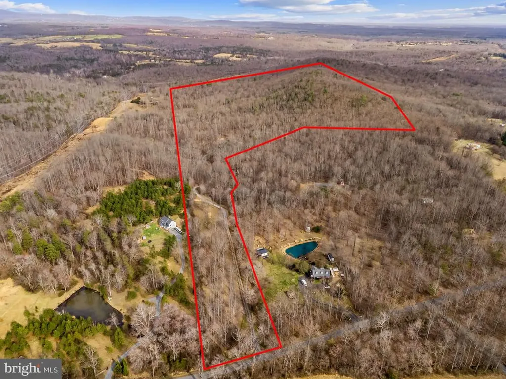 584 Poes Road S Amissville VA 20106